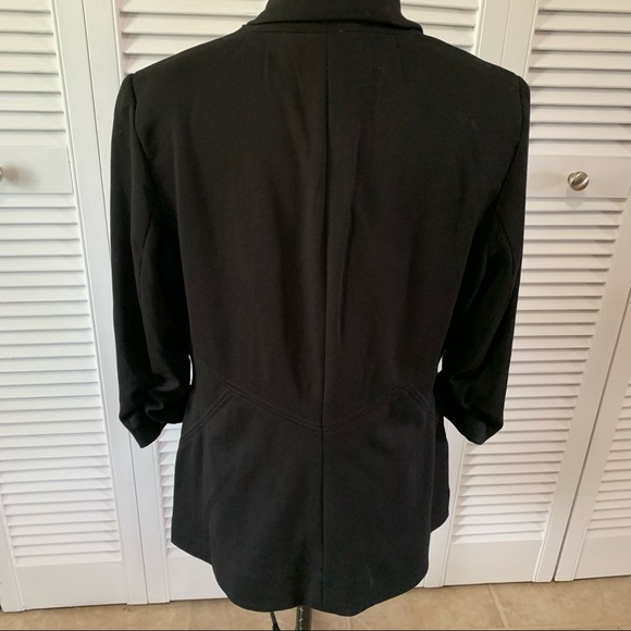 Ricki’s Ladies 3/4 Sleeve Jacket - Picture 2 of 4